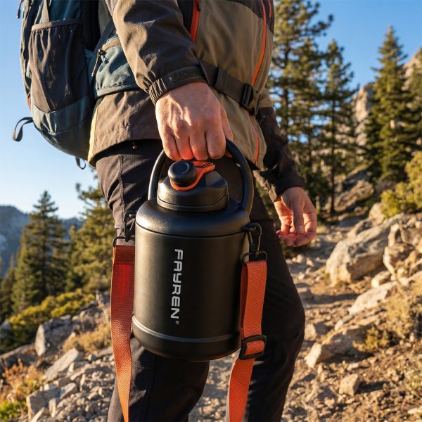 insulated stainless steel sports water bottle with strap l726-2